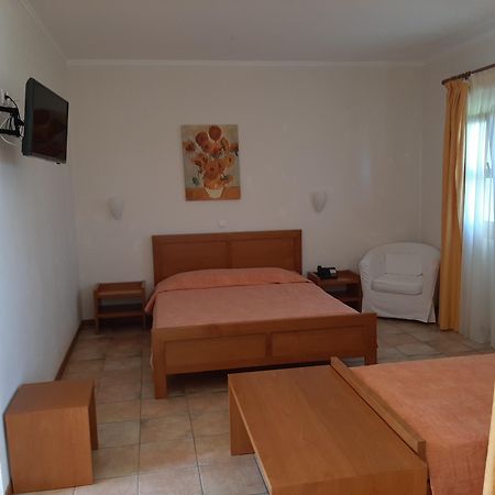 Gi Ga Mar Aparthotel Kriopigi Exterior foto